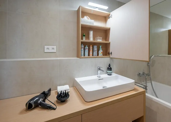 Aparthotel Eurovea Tower 5*