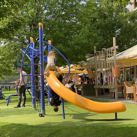 Eurovea Tower Lägenhetshotell